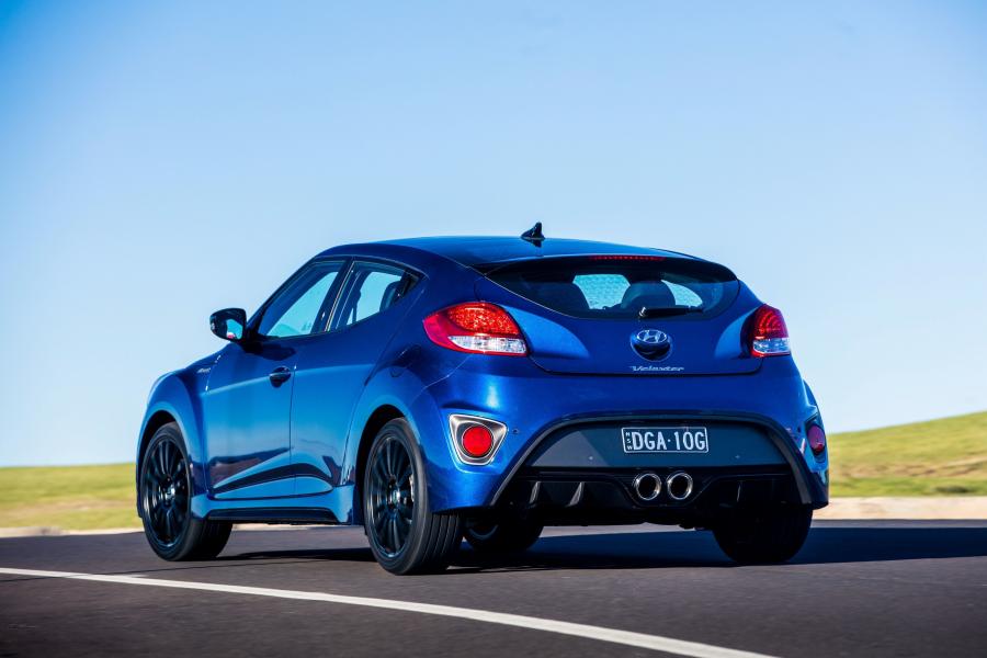  Hyundai Veloster Street Turbo 2016 года  (AU) (фото 9 из 23)